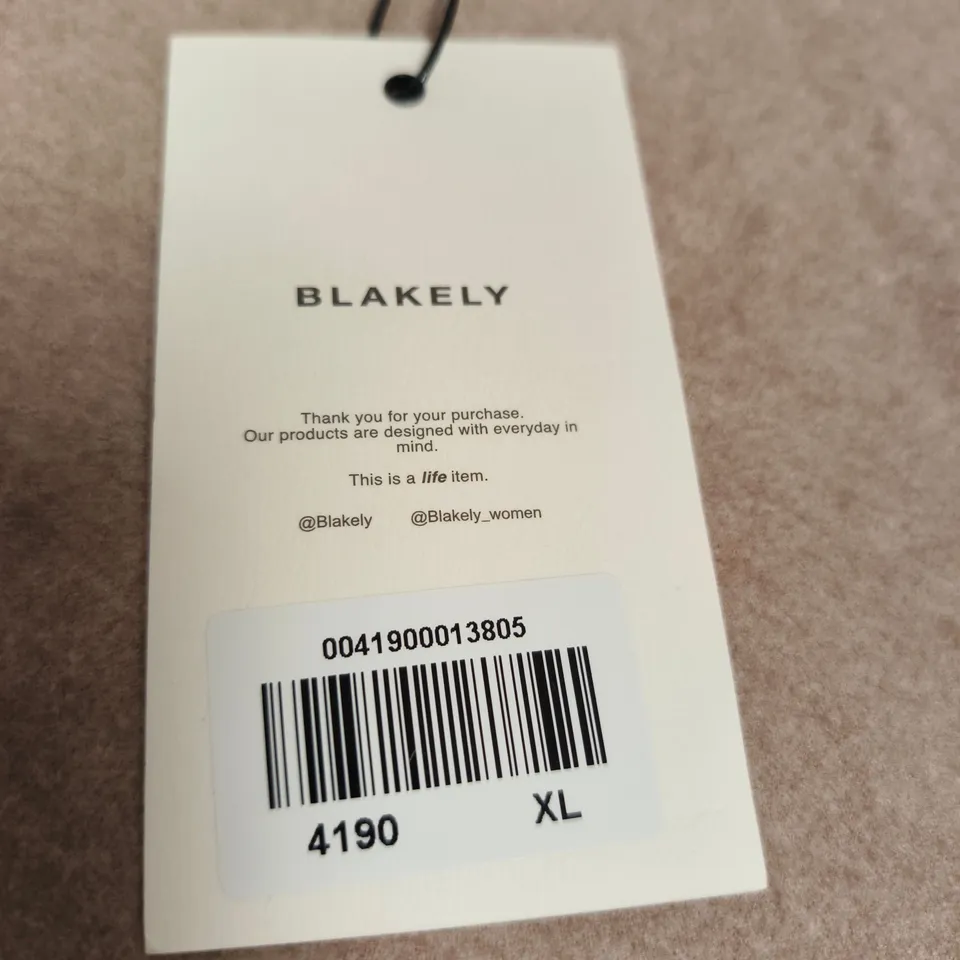 BLAKELY WOMEN’S TOP – BEIGE, UK XL