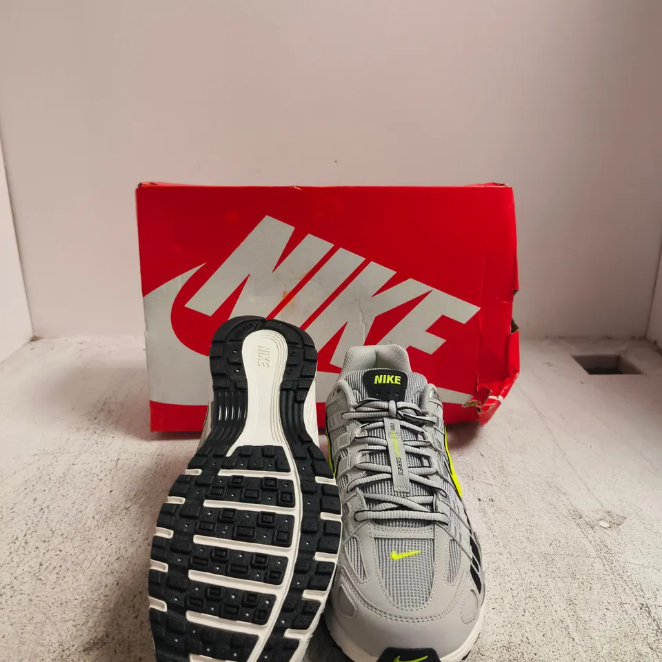 NIKE P-6000 GREY/SMOKE GREY TRAINERS WITH NEON YELLOW SWOOSH – UK 7.5 (US 8.5)
