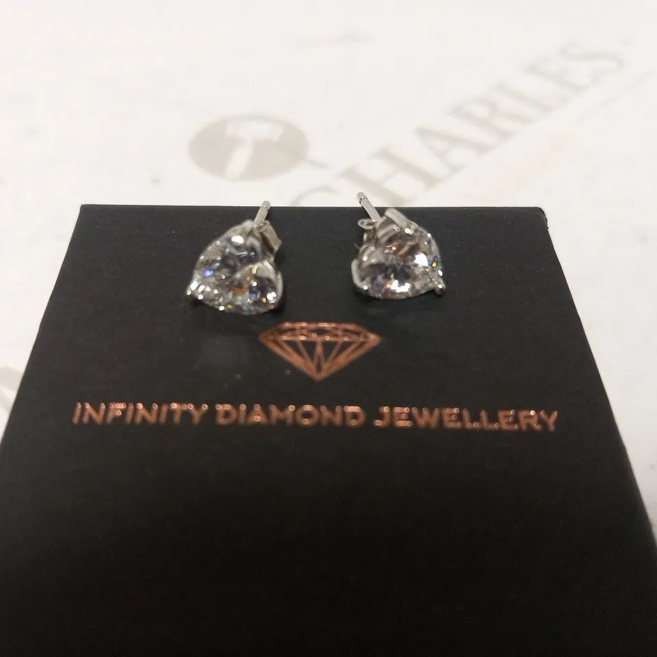 BOXED INFINITE DIAMOND JEWELLERY HEART SHAPED STUD EARRINGS