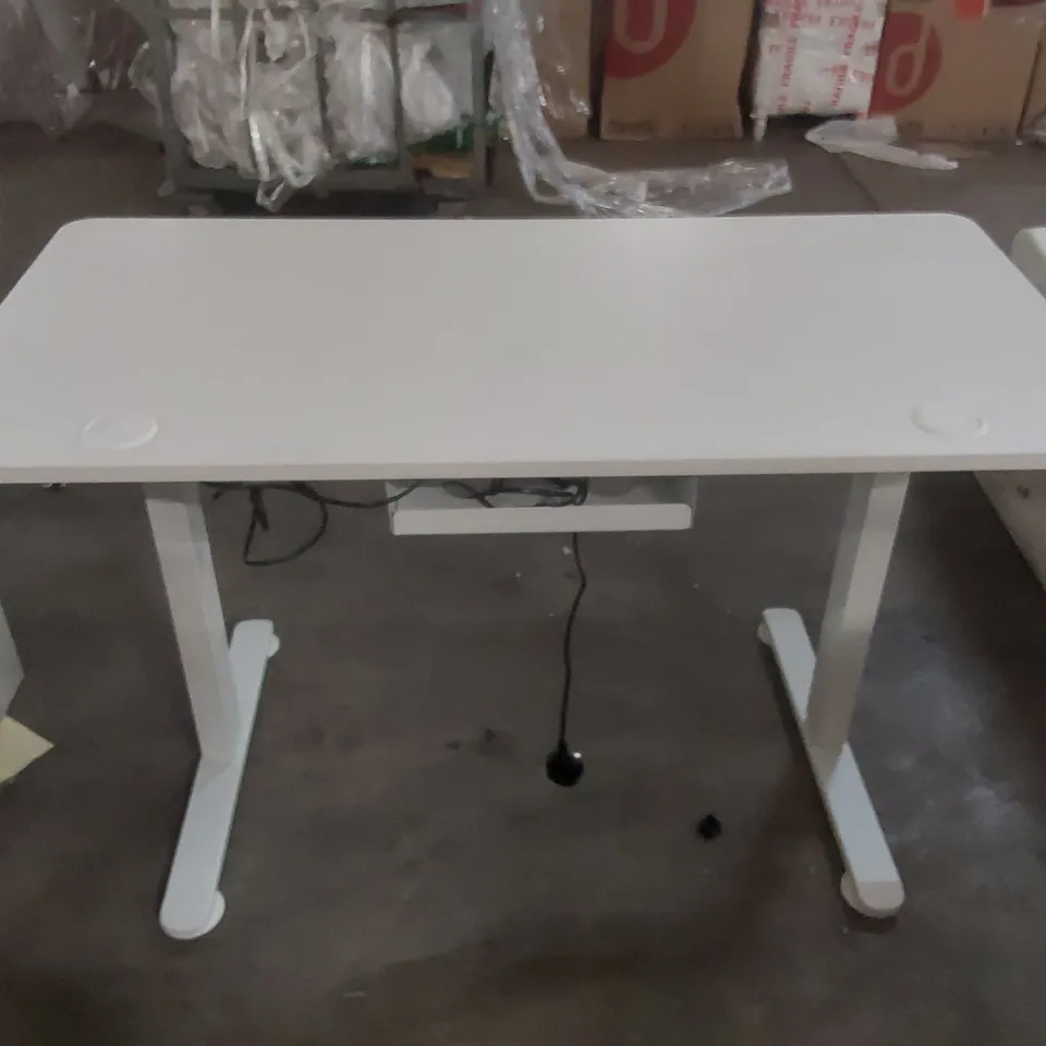 DESIGNER WOODEN ELECTRIC ADJUSTABLE DESK