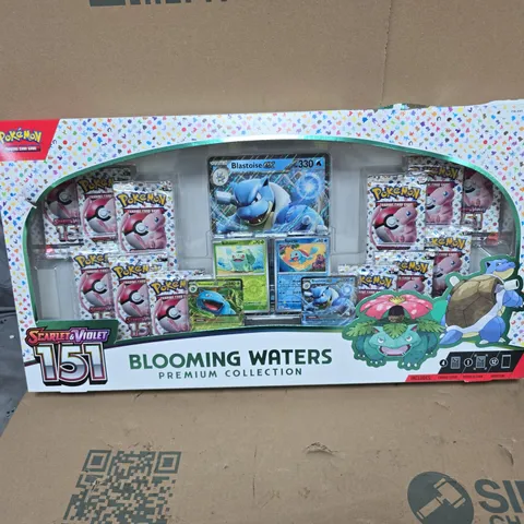 POKÉMON BLOOMING WATERS PREMIUM COLLECTION 151 –  TRADING CARD GAME SET