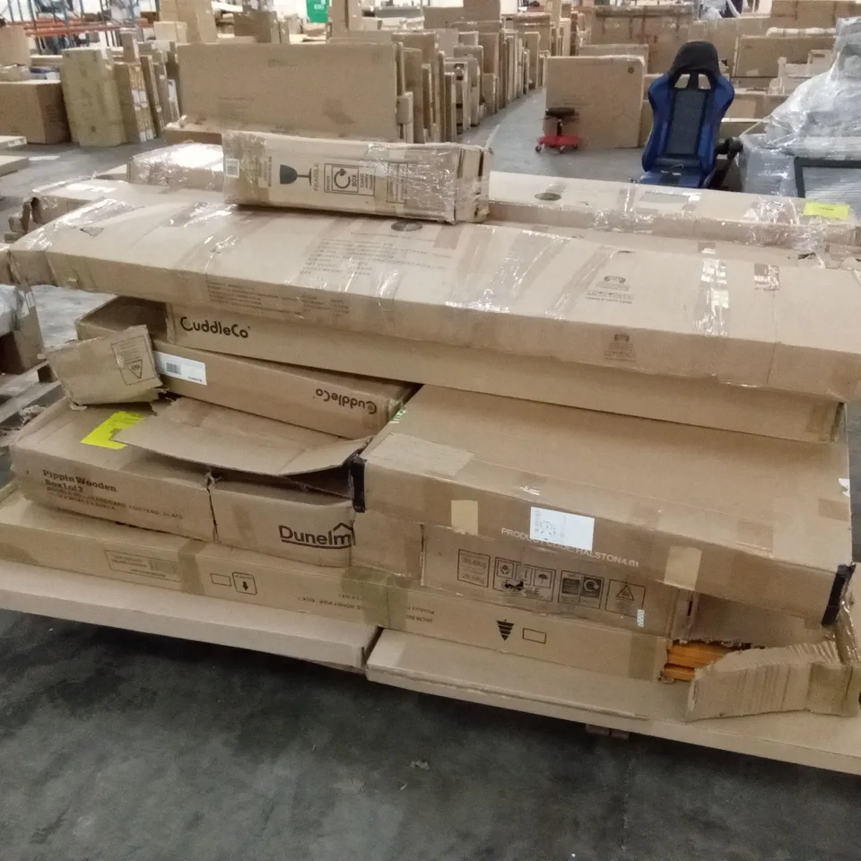 PALLET OF ASSORTED INCOMPLETE DESIGNER FURNITURE AND FURNITURE PARTS