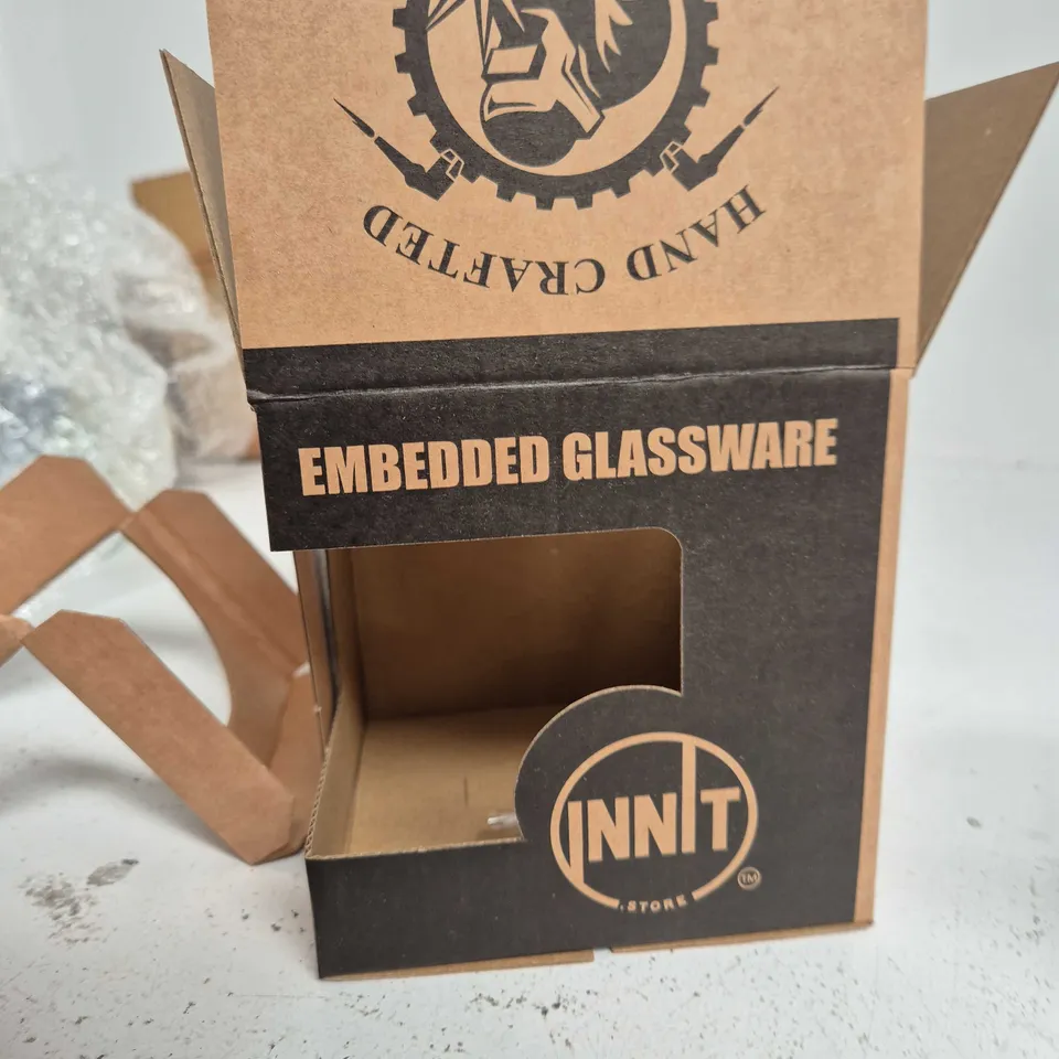 HAND CRAFTED EMBEDDED GLASSWARE – GLASS WITH FISHING CHARM