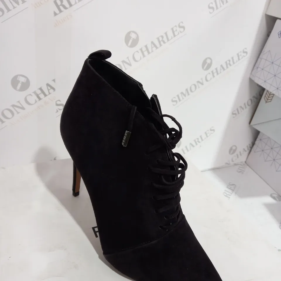 BOXED REISS SUEDE CHOCOLATE BOOT HEELS - SIZE 6
