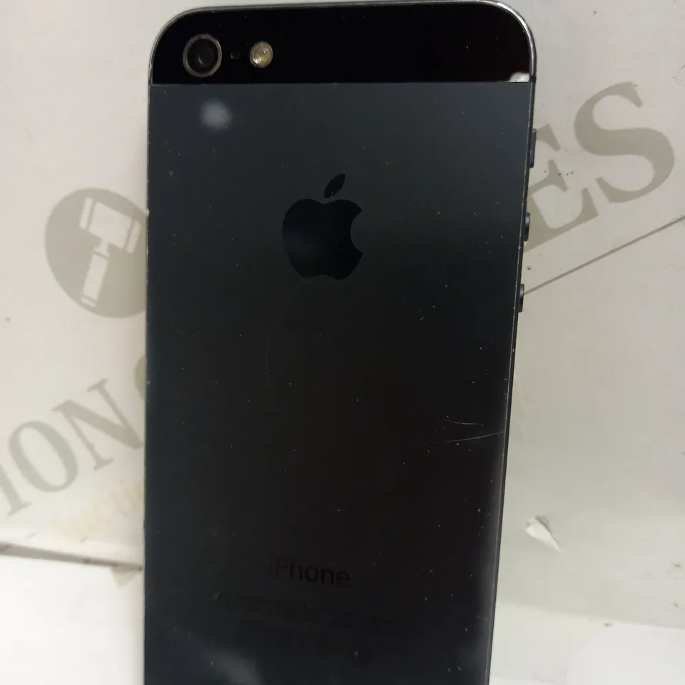APPLE IPHONE 5 (A1429) SMARTPHONE 