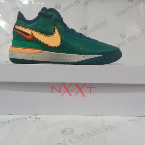 BOXED PAIR OF NIKE ZOOM LEBRON NXXT GEN SHOES IN TEAL/YELLOW/ORANGE UK SIZE 8