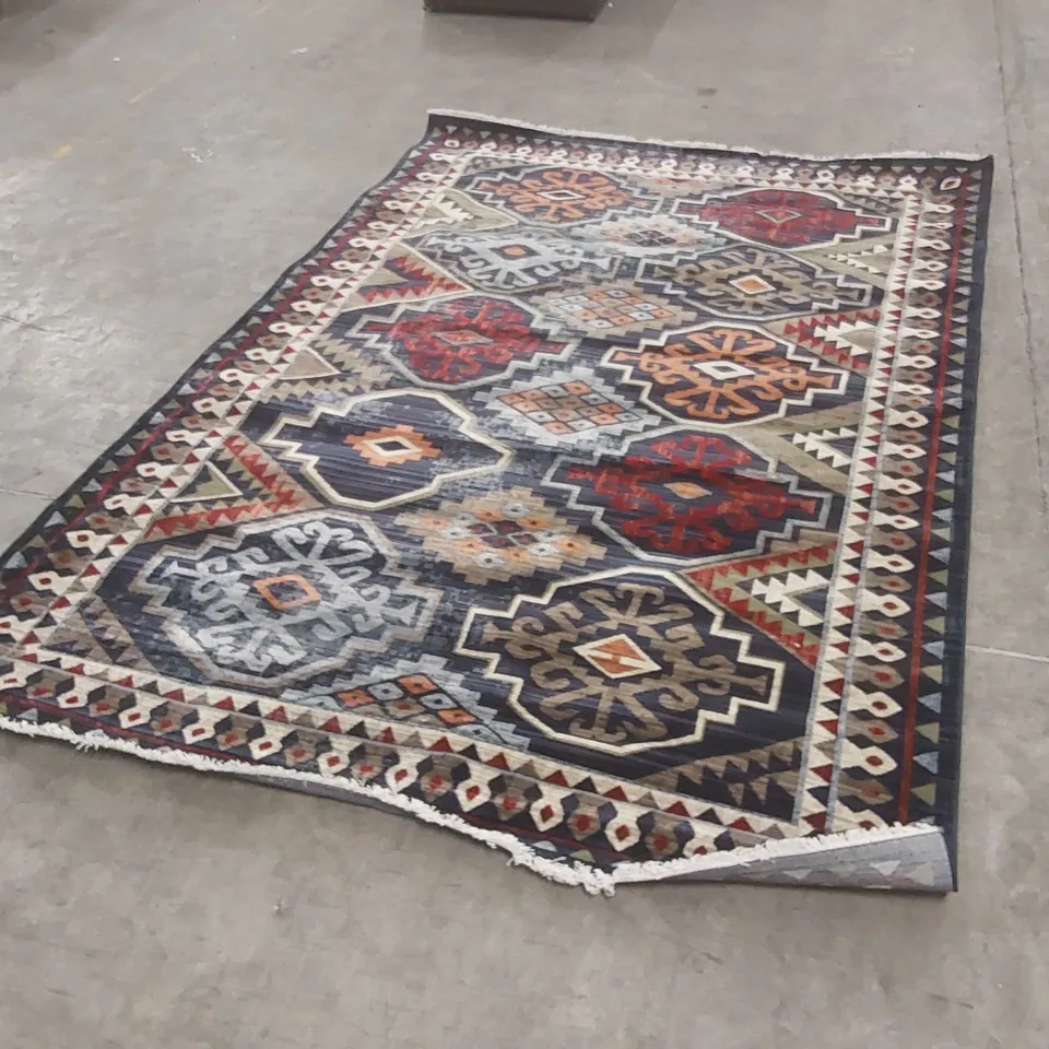 QUALITY DESIGNER AREA RUG - APPROXIMATELY 305 x 203cm