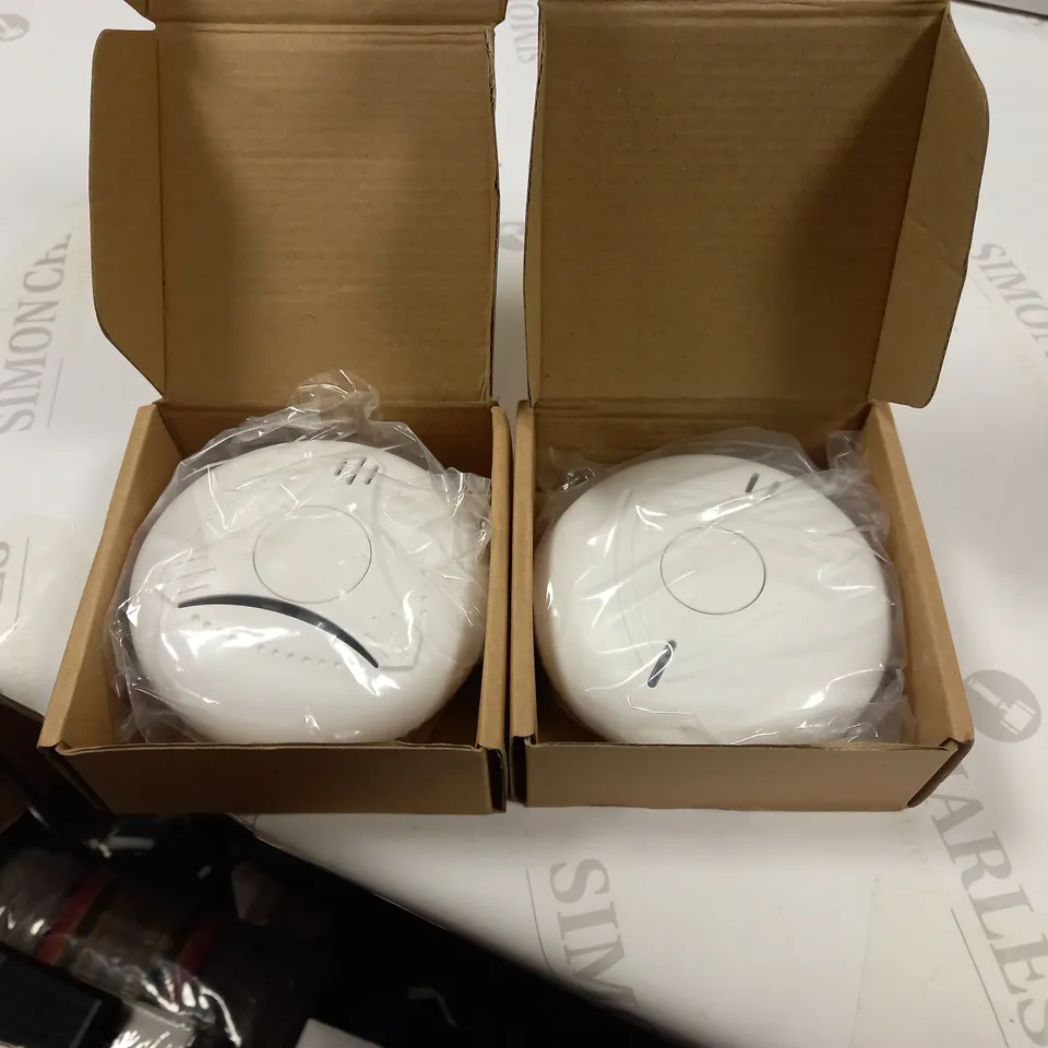 LOT OF 2 PHOTOELECTRIC SMOKE ALARMS