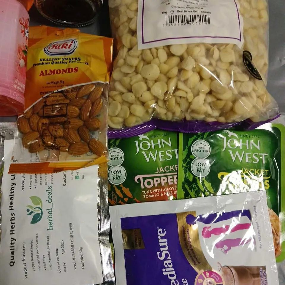 LOT OF 13 ASSORTED FOOD ITEMS TO INCLUDE SAFFRON, NOURISHMENT SHAKES AND MACADAMIA NUTS