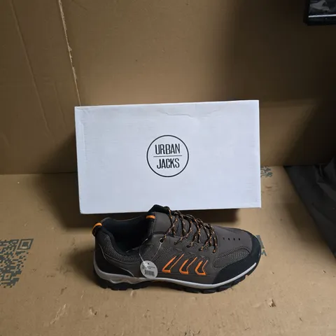 URBAN JACKS HIKING SHOES β GREY/BLACK WITH ORANGE ACCENTS - UK SIZE 8