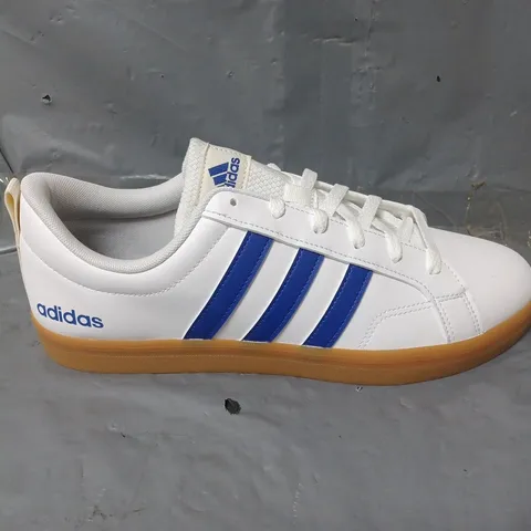 BOXED PAIR OF ADIDAS VS PACE 2.0 TRAINERS - UK SIZE 10