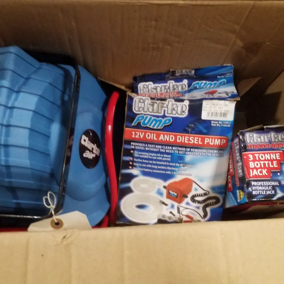 BOX CONTAINING ASSORTED PRODUCTS INCLUDING  12V OIL AND DIESEL PUMP, 3 TONNE BOTTLE JACK & 9M RETRACTABLE AIR HOSE REEL