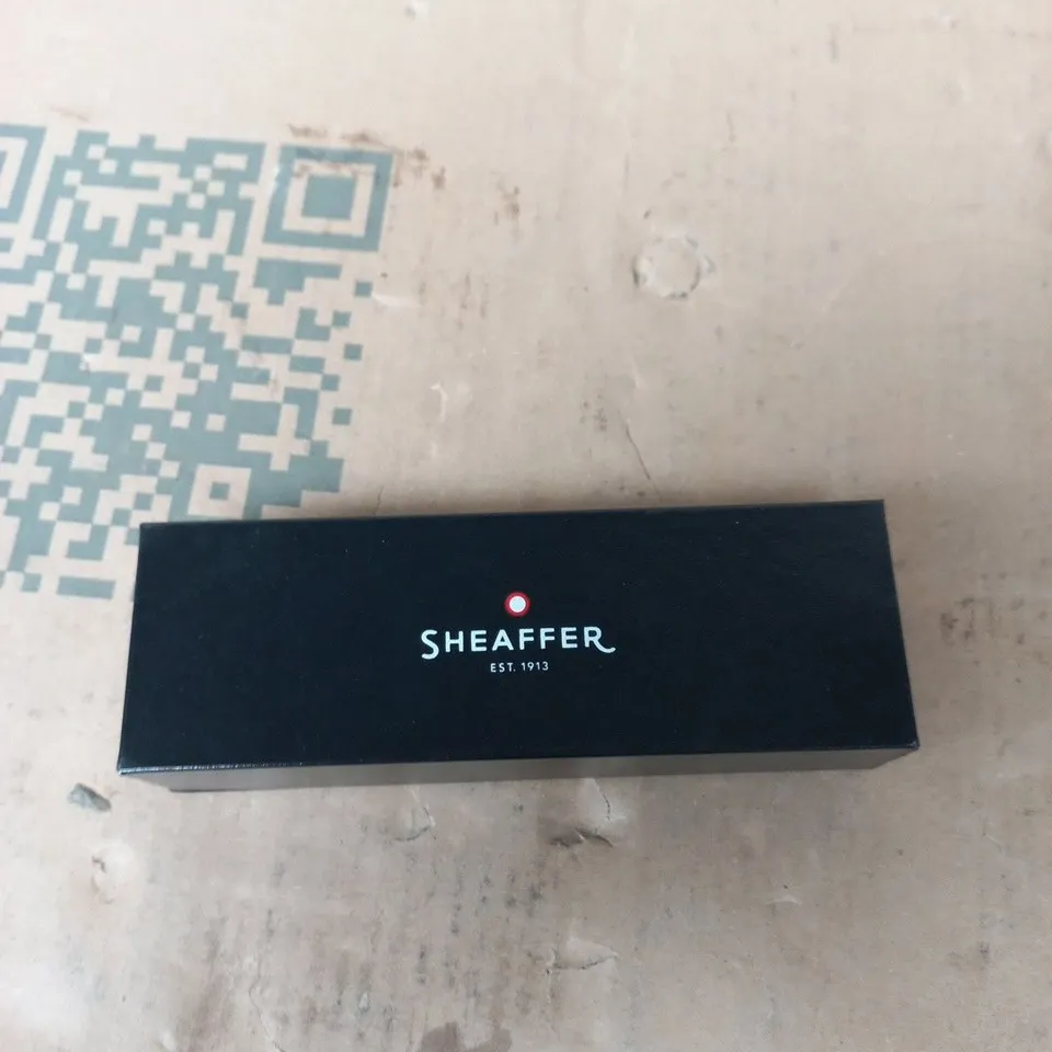 SHEAFFER SILVER METAL BALLPOINT PEN – BOXED