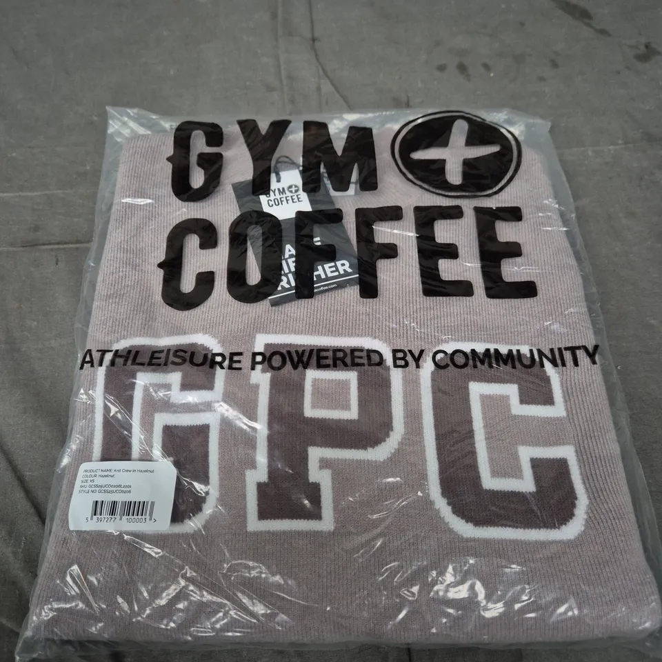 GYM+COFFEE KNIT CREW IN HAZELNUT – XS