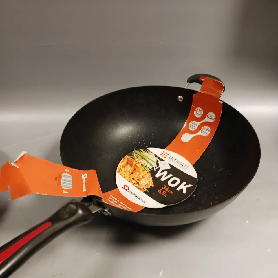 ULTIMATE CARBON STEEL COOKWARE 34CM WOK