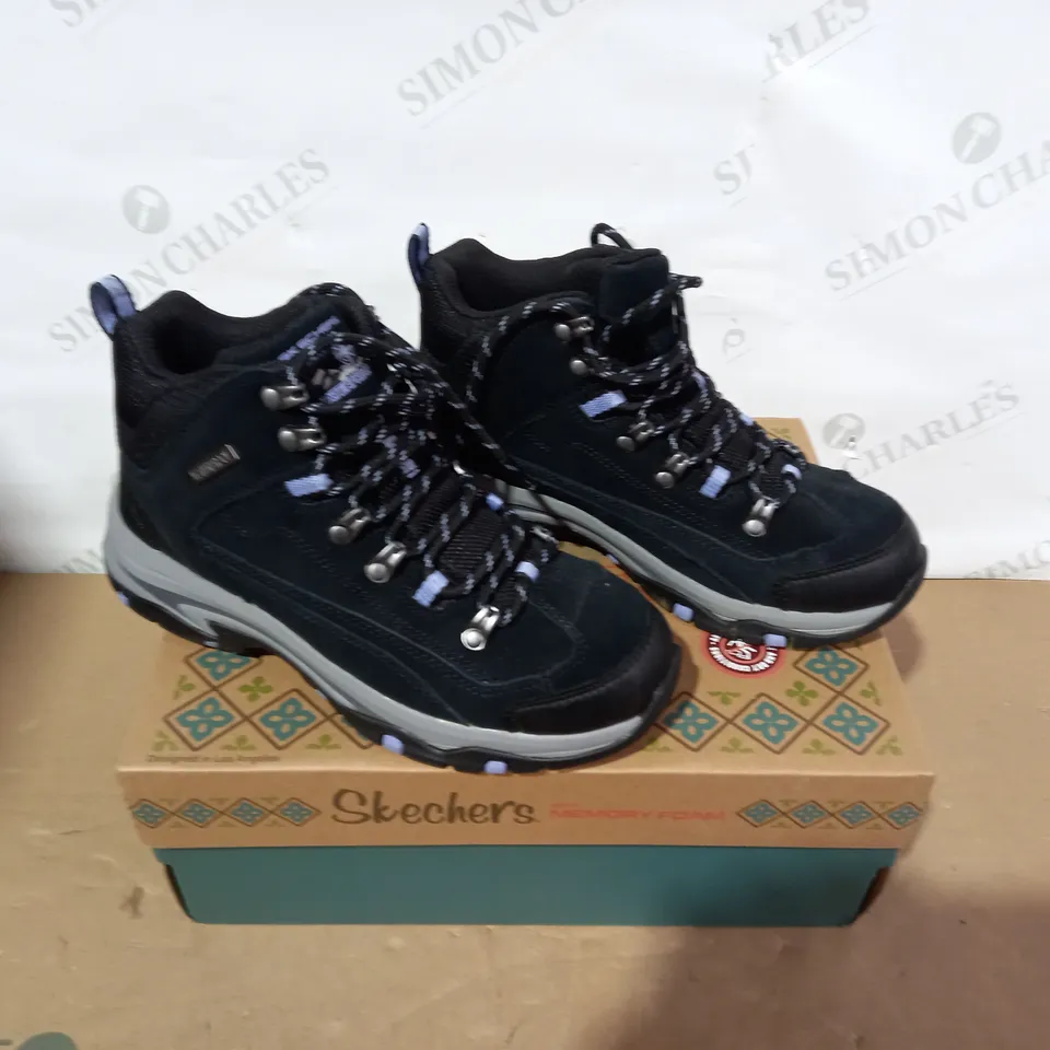 BOXED PAIR OF SKECHERS - SIZE 3