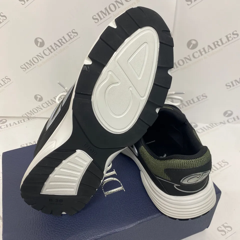 BOXED PAIR OF CHRISTIAN DIOR TRAINERS SIZE 44