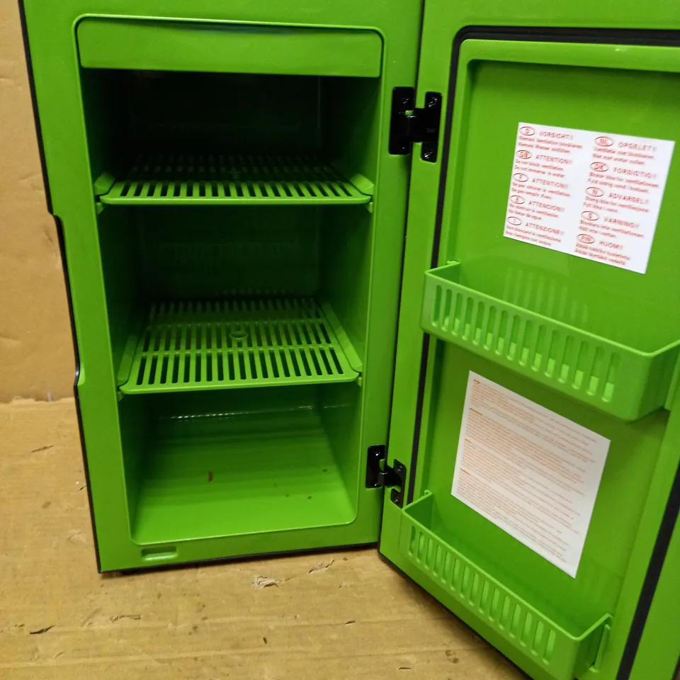 XBOX SERIES X REPLICA MINI FRIDGE THERMOELECTRIC COOLER 1.5:1