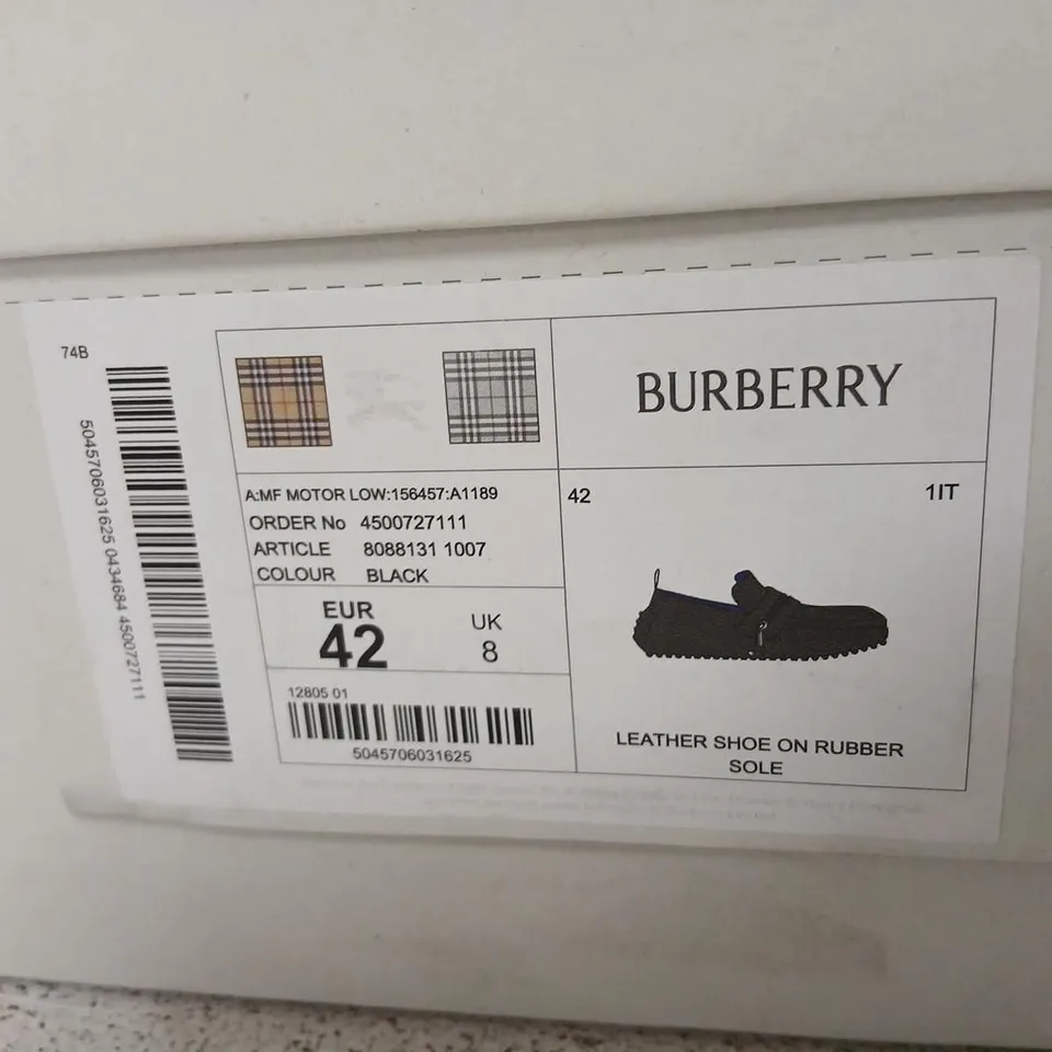 BURBERRY LEATHER LOAFERS ON RUBBER SOLE – BLACK, UK 8 (EU 42)