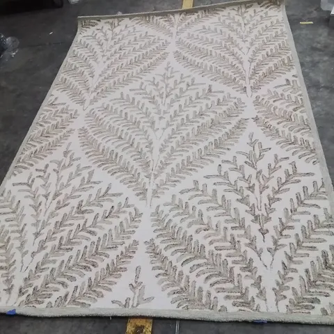 IKAT WOOL HAND WOVEN AREA RUG APPROXIMATELY 270X180CM