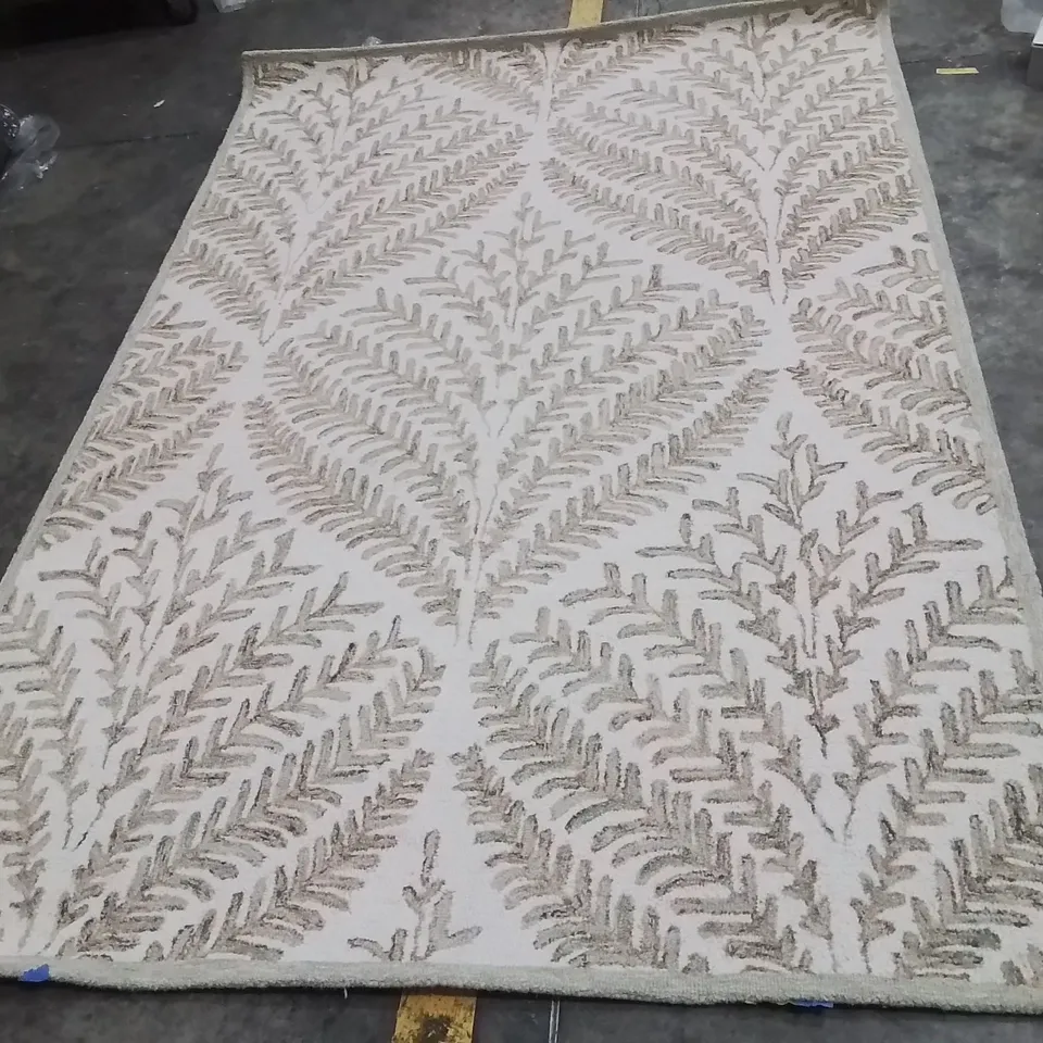 IKAT WOOL HAND WOVEN AREA RUG APPROXIMATELY 270X180CM