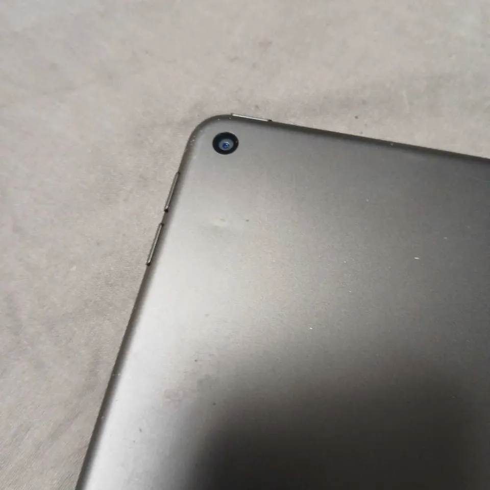 APPLE IPAD AIR 3RG GEN – SPACE GRAY