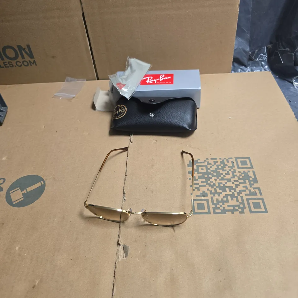 RAY-BAN AVIATOR SUNGLASSES – GOLD FRAME, BROWN LENSES