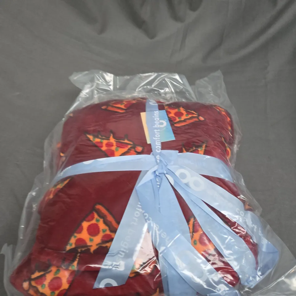 SEALED OODIE OVERSIZED HOODED BLANKET - PIZZA