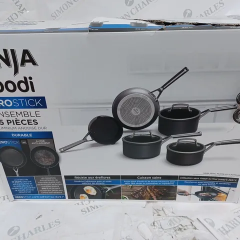 BOXED NINJA FOODI ZEROSTICK PAN SET