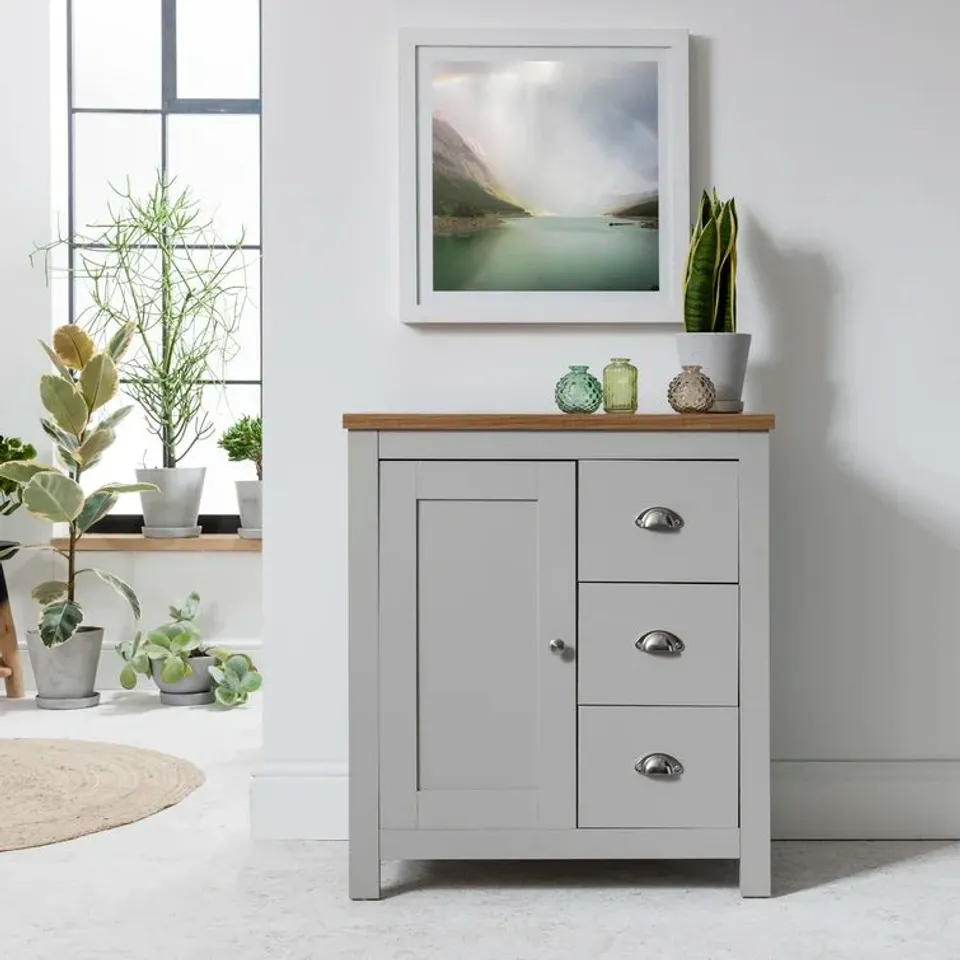 BOXED LUNADO SIDEBOARD