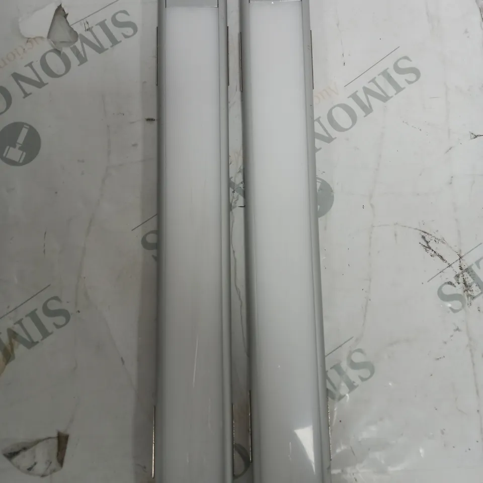 SET OF 2 SFIXX USB RECHARGEABLE MOTION SENSOR LIGHTS IN SILVER