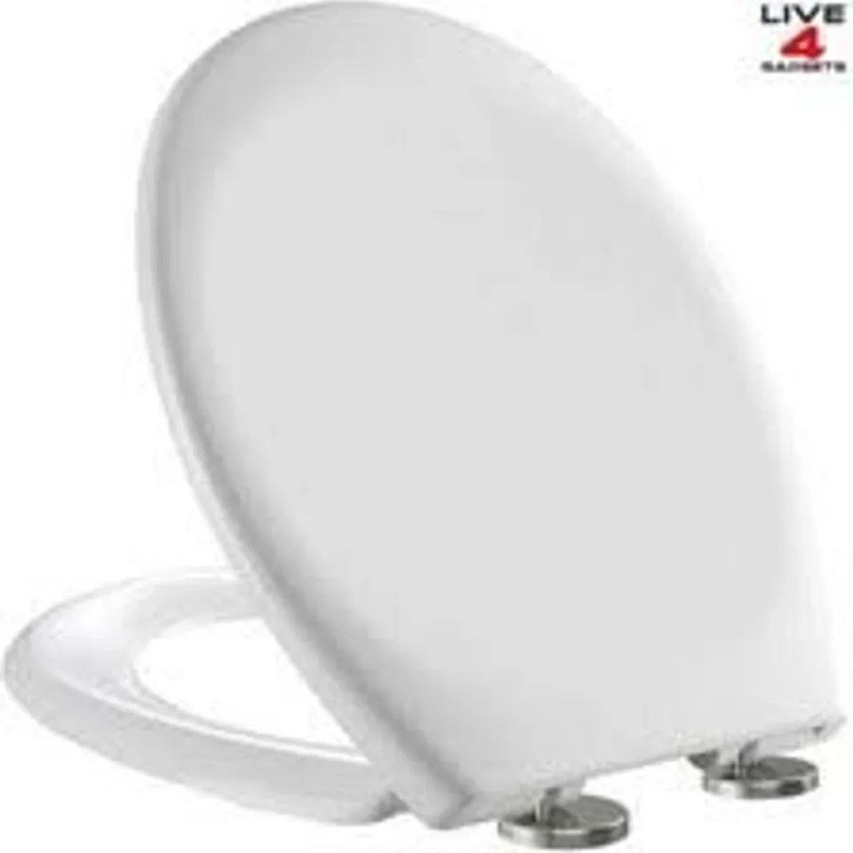 BOXED BLUMFELDT DOMBACH SOFT CLOSE MECHANISM TOILET SEAT 