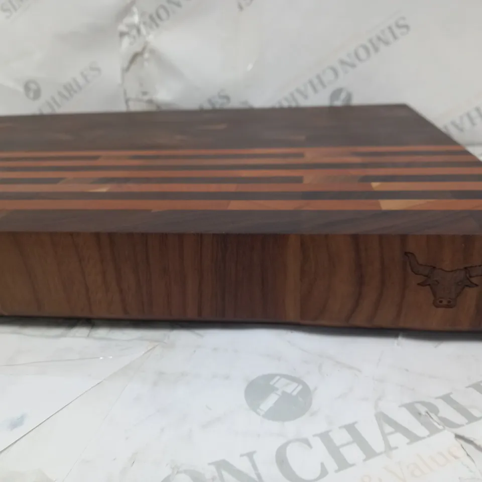 BOXED WOODEN END GRAIN CHOPPING BOARD