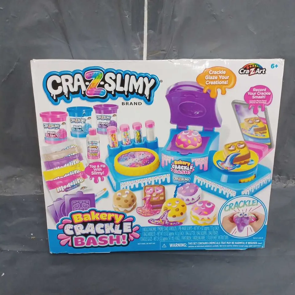 CRA-Z-SLIMY BAKERY CRACKLE BASH 