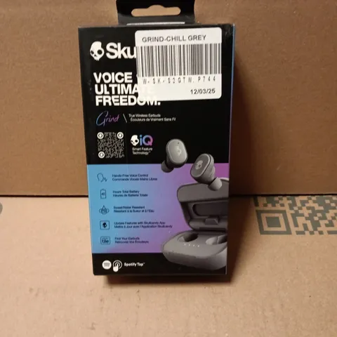 SKULLCANDY GRIND TRUE WIRELESS EARBUDS – CHILL GREY (BOXED)
