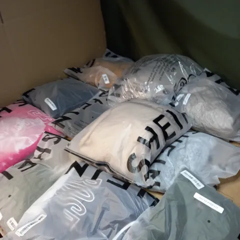 LARGE QUANTITY OF SHEIN CLOTHING 
