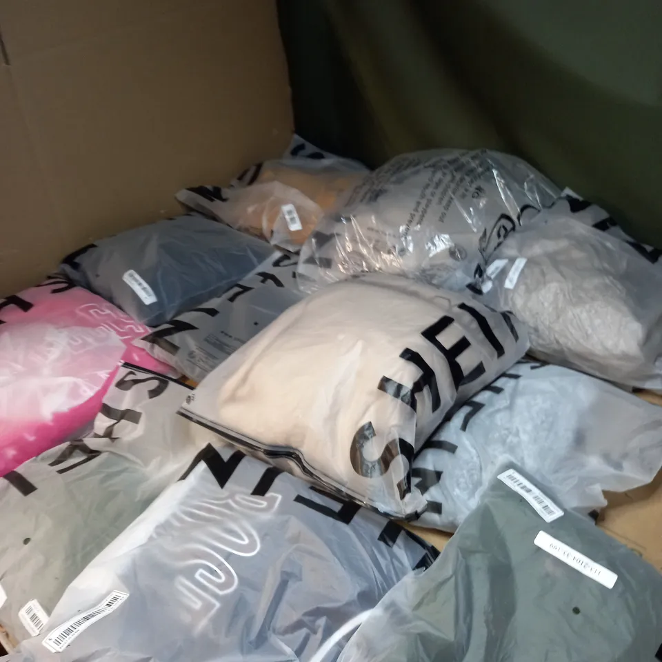LARGE QUANTITY OF SHEIN CLOTHING  RRP £459