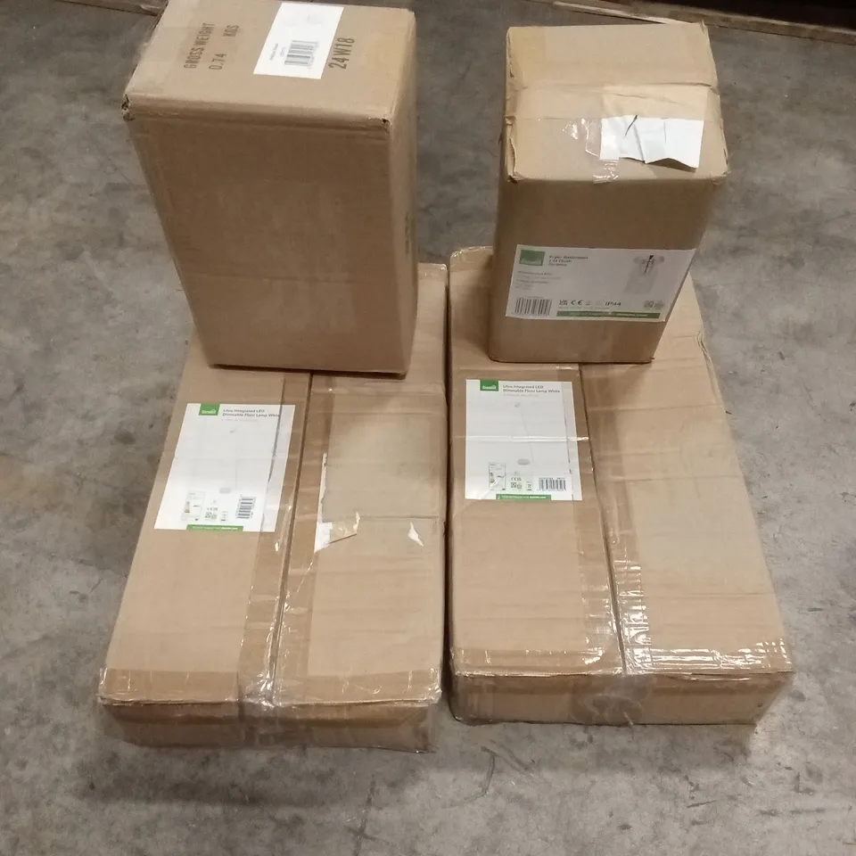 PALLET TO CONTAIN A LARGE QUANTITY OF DESIGNER HOME LIGHTING GOODS AND PRODUCTS