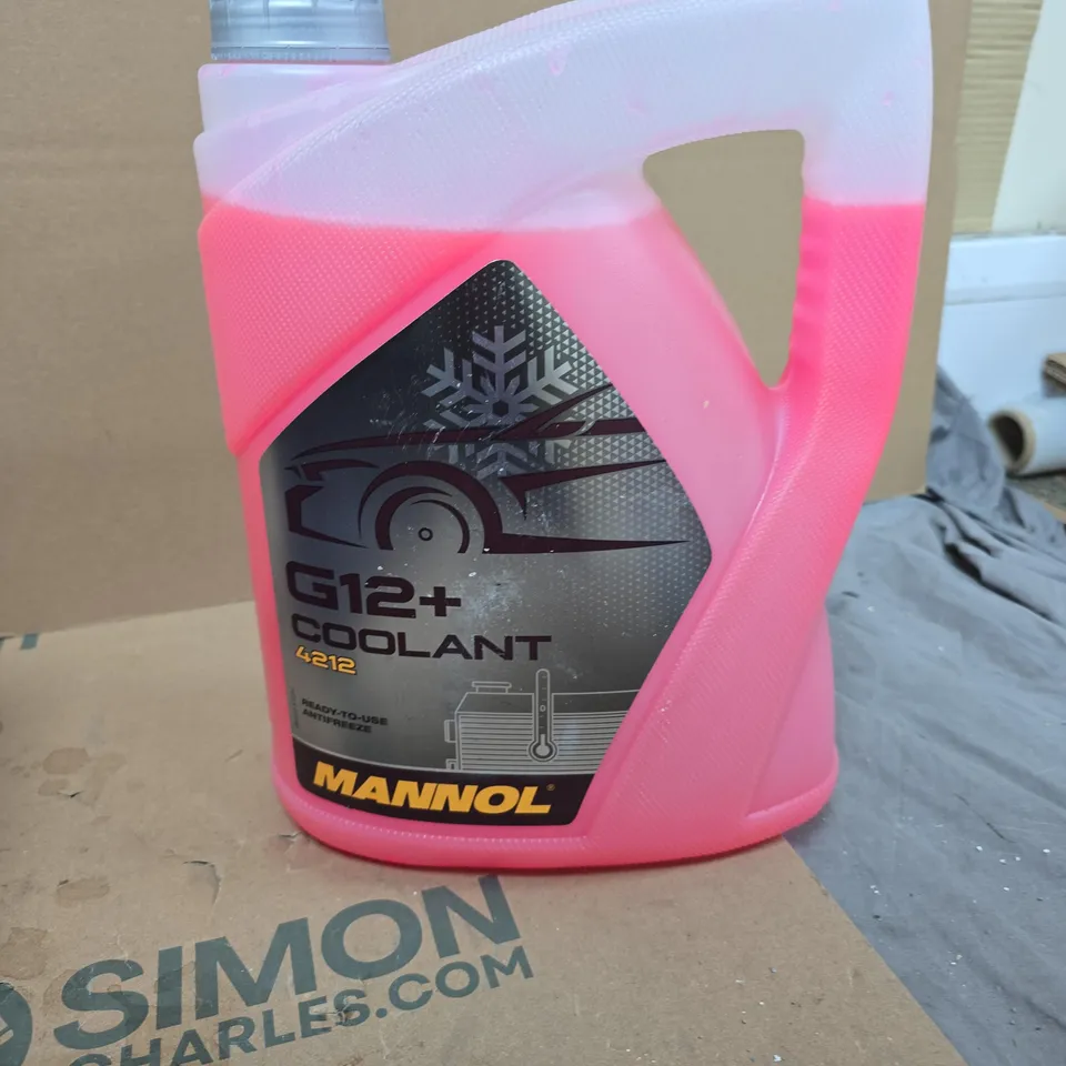 TOTE OF APPROXIMATELY 6 ASSORTED LIQUIDS TO INCLUDE:  MANNOL G12+ COOLANT 5L