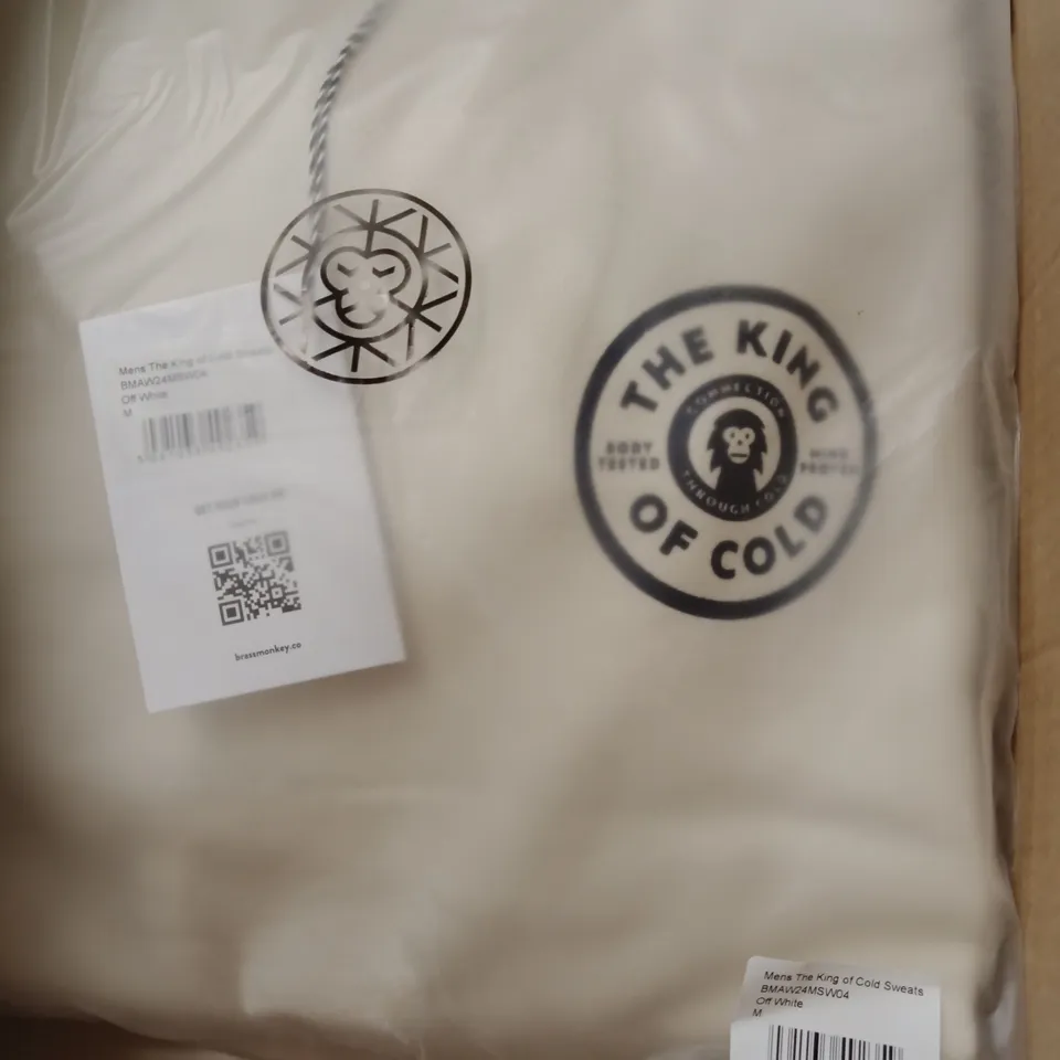 BOX OF APPROXIMATELY 9 X BRAND NEW BRASS MONKEY MEN'S SWEATSHIRT WITH 'THE KING OF COLD' LOGO - OFF WHITE // SIZE: M