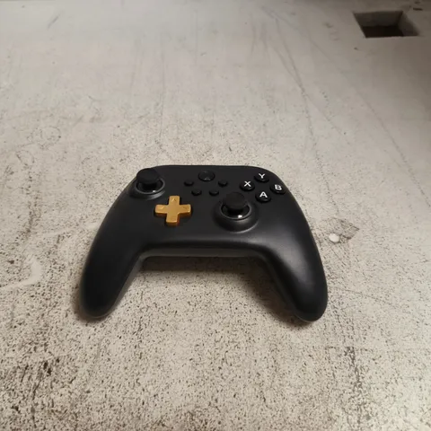 BOXED PC300 WIRELESS CONTROLLER – BLACK GAMEPAD WITH RGB STYLING