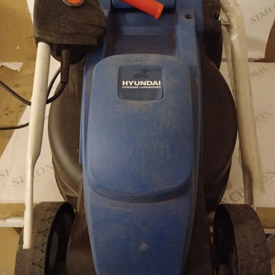 HYUNDAI CORDED ELECTRIC LAWNMOWER & GRASS TRIMMER 