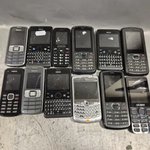 APPROXIMATELY 12 ASSORTED PHONES TO INCLUDE BLACKBERRY 8320, ALCATEL ONE TOUCH, NOKIA 210.4, ETC