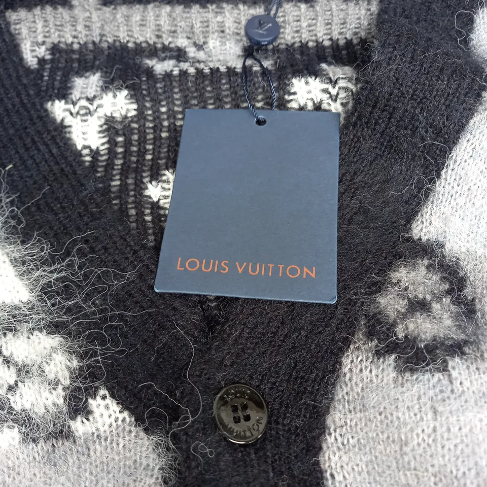 LOUIS VUITTON KNITTED CARDIGAN - SMALL