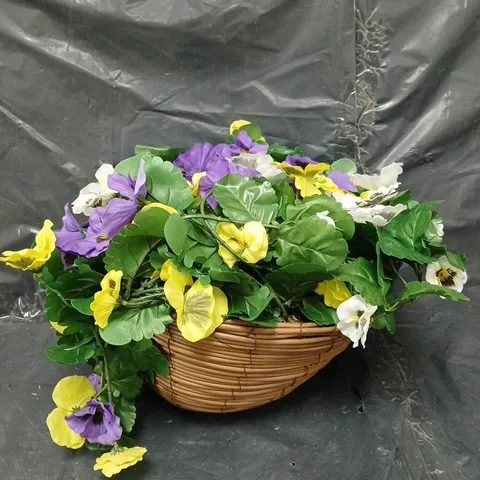 BOXED HANGING PANSY BASKET 