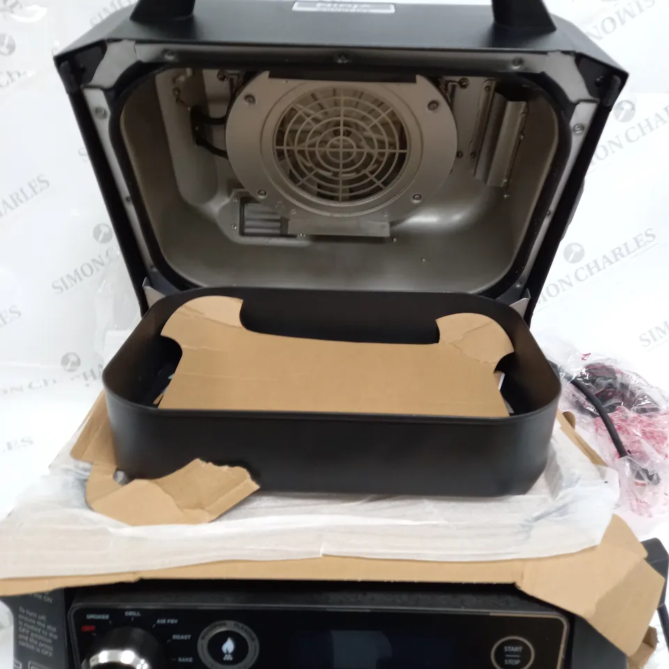 NINJA WOODFIRE ELECTRIC BBQ GRILL & SMOKER OG701UKQ