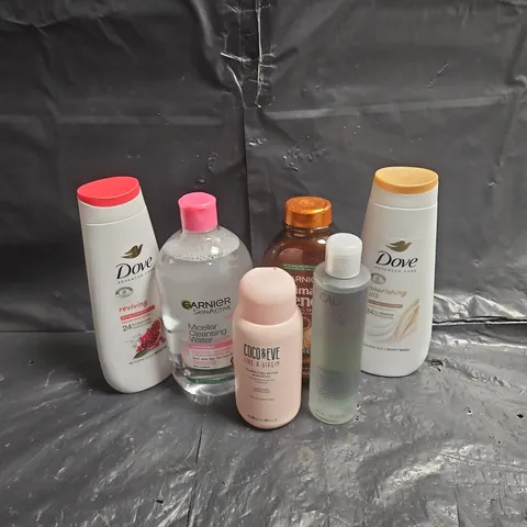 APPROXIMATEY 20 ASSORTED HEALTH AND BEAUTY PRODUCTS TO INCLUDE - DOVE BODY WASH - COCO&EVE SHAMPOO - CAUDALIE MOISTURIZING TONER - ETC