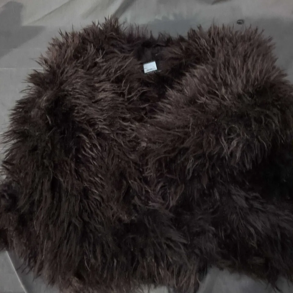 NEW LOOK FUR COAT – UK 20 (EU 48) – BROWN