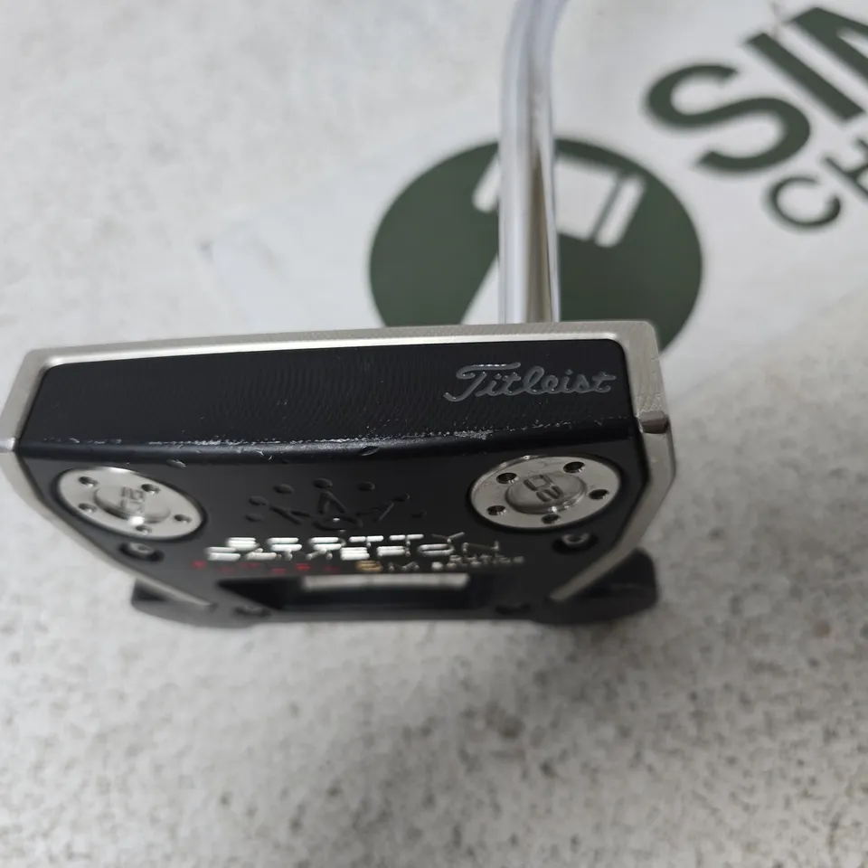 TITLEIST SCOTTY CAMERON FUTURA 6M BALANCE PUTTER – DESIGN STUDIO GRIP