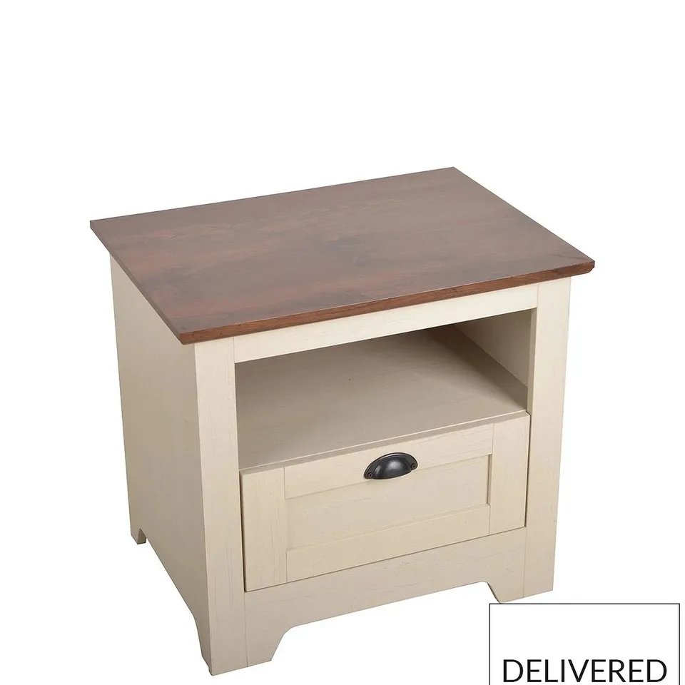 DEVON LAMP TABLE  RRP £89